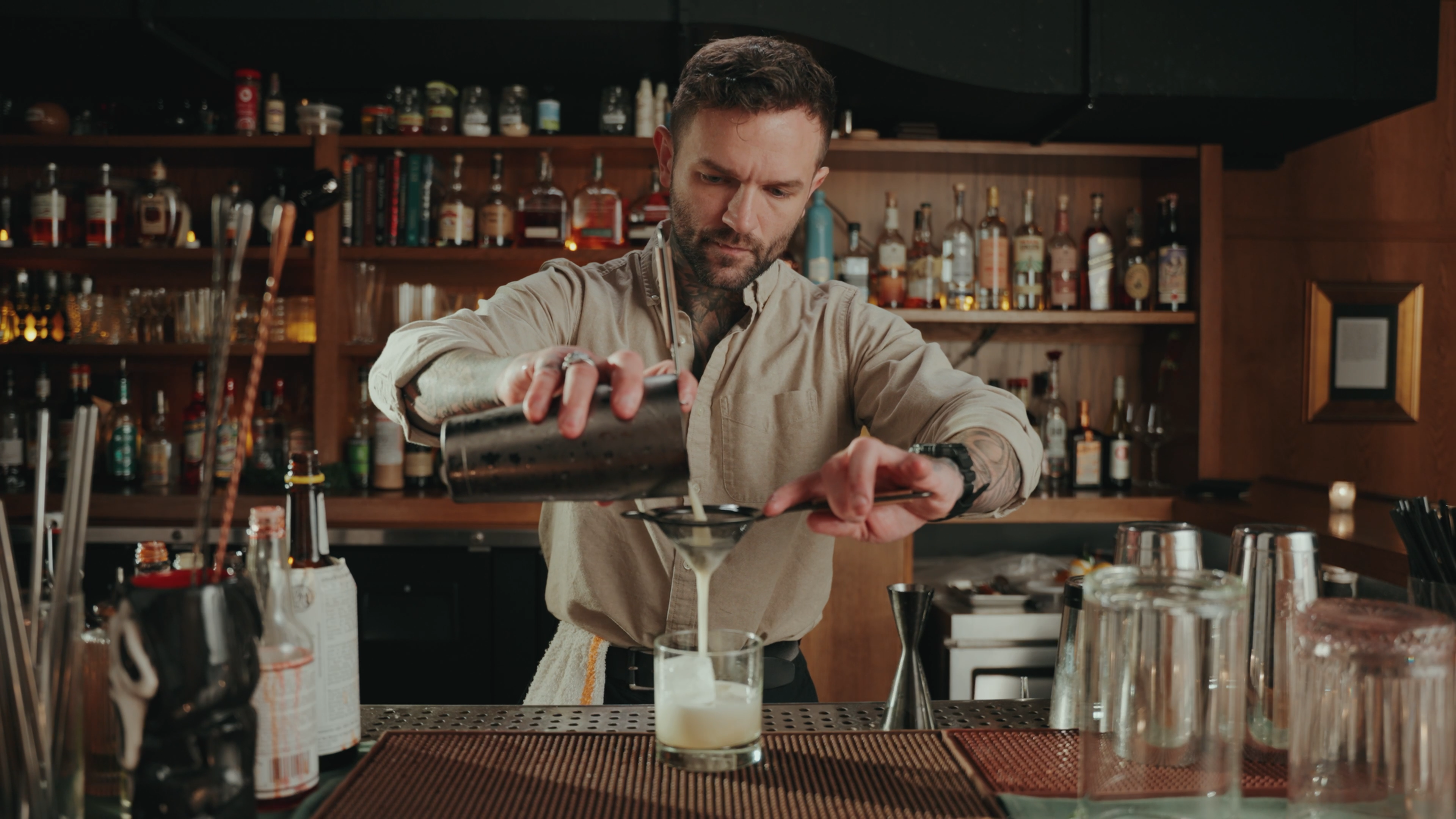 Cocktail Strainers 101: Choosing the Right Strainer for Perfect Drinks