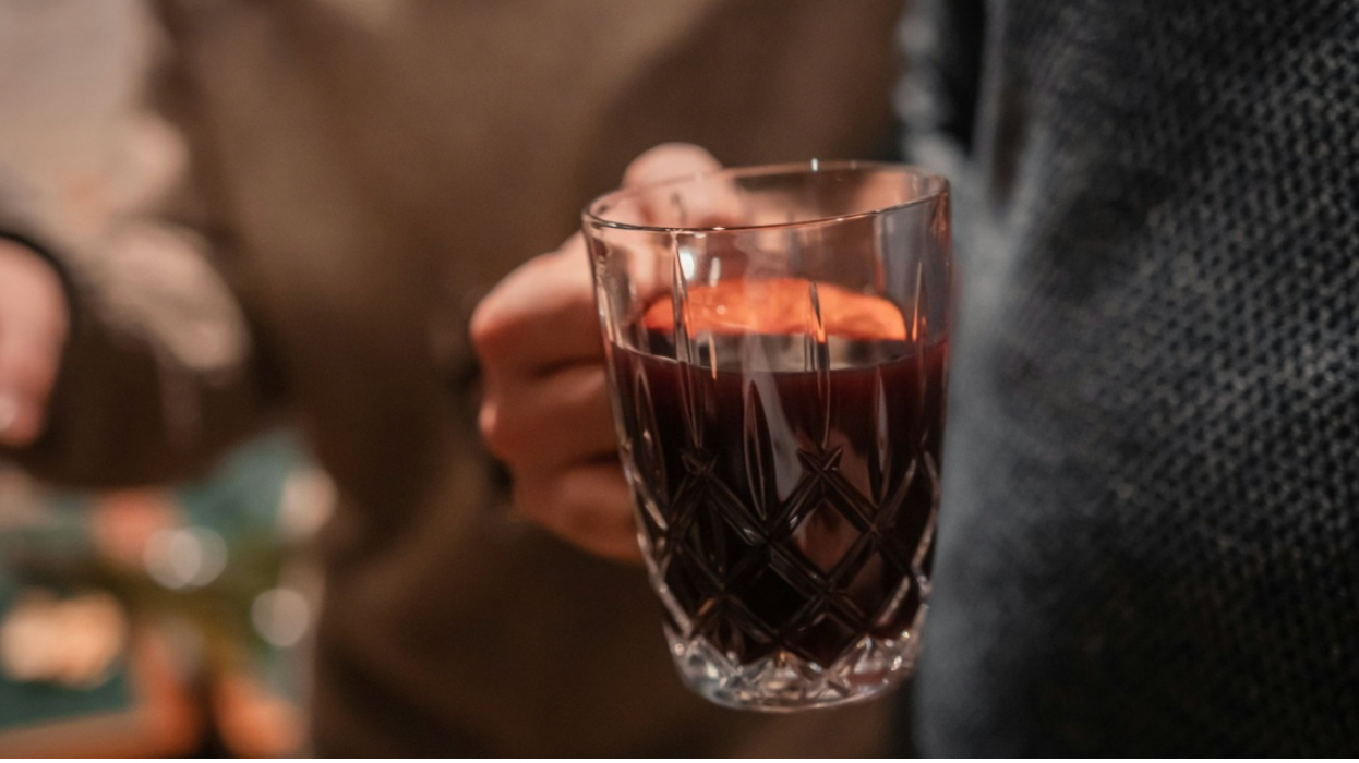 Exploring European Flavors: 15 Unique Cocktail Recipes from Across Europe