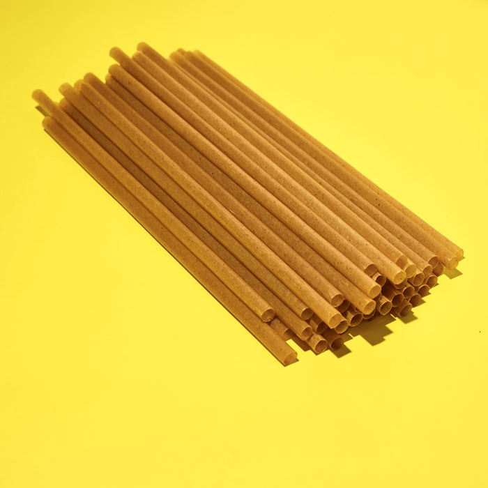 Tall sustainable cocktail straws made from Agave in Natural color